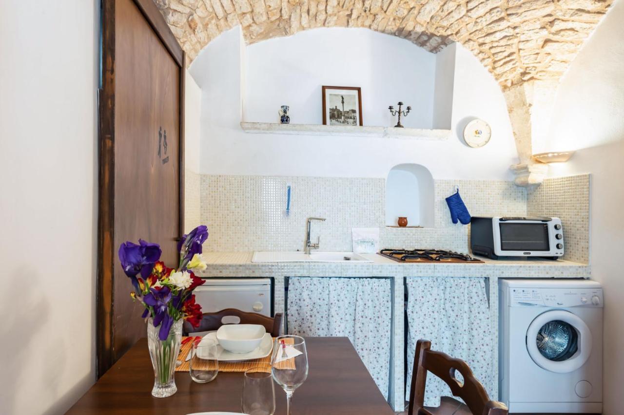 La Mansarda Di Martina By Rentbeat Apartment Martina Franca Exterior photo